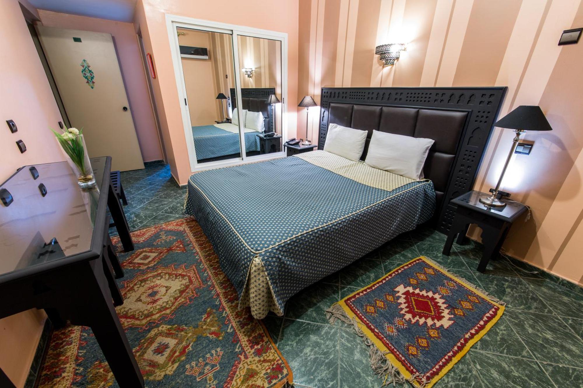 Hotel Akouas Meknes Room photo
