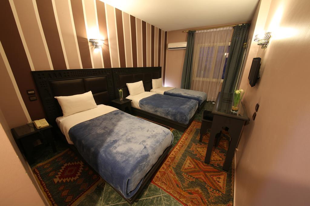 Hotel Akouas Meknes Exterior photo